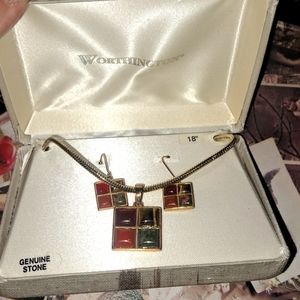 Worthington necklace and earrings set